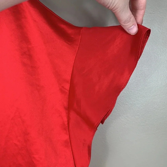 NWT Victoria’s Secret red short sleeve robe - Picture 3 of 6